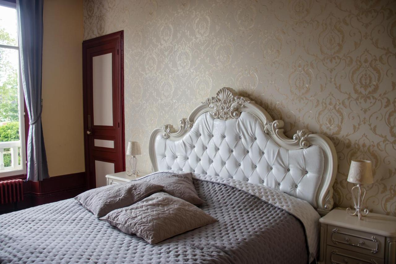 Hotel Le Pavillon De St Agnan Hautefort Exteriér fotografie