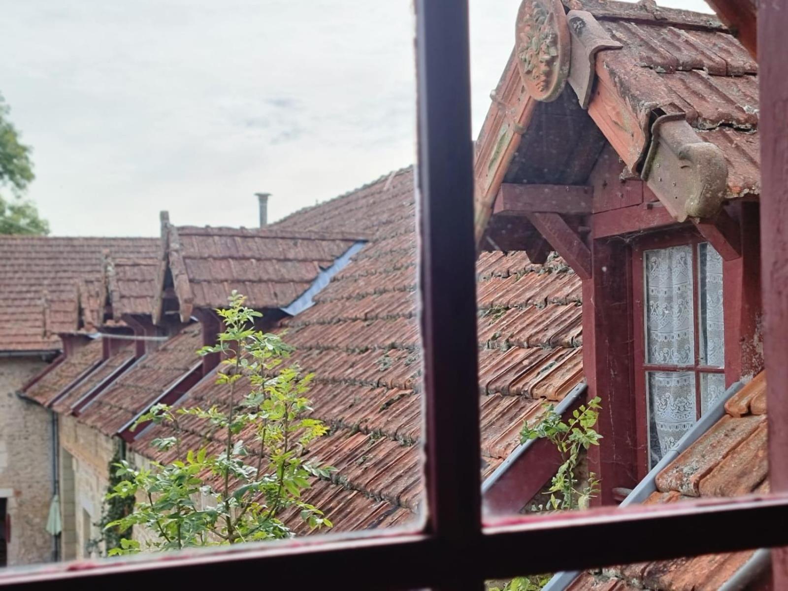 Hotel Le Pavillon De St Agnan Hautefort Exteriér fotografie