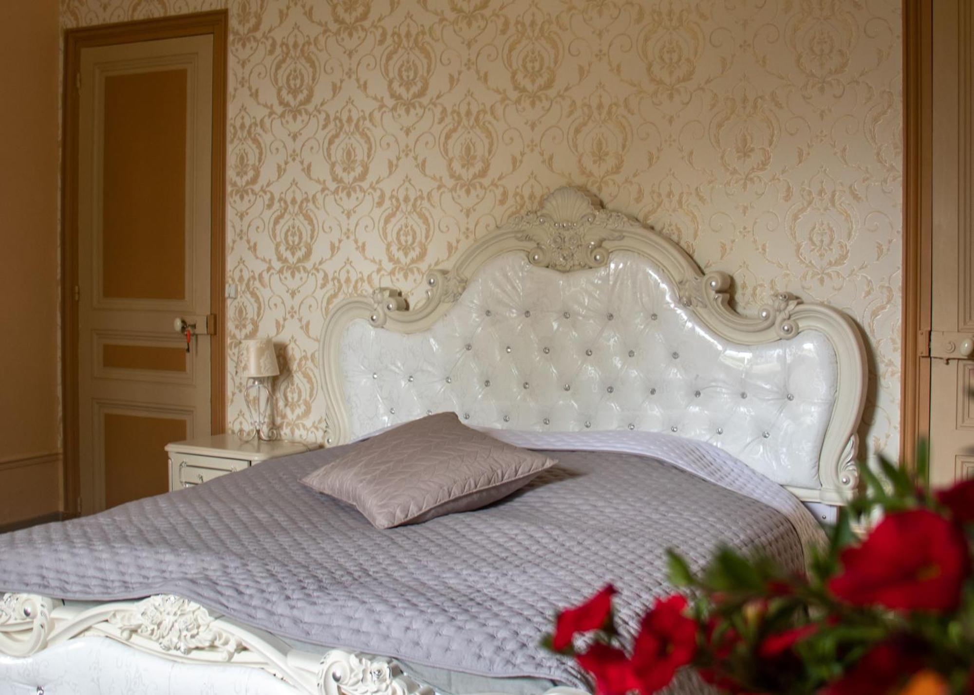 Hotel Le Pavillon De St Agnan Hautefort Exteriér fotografie