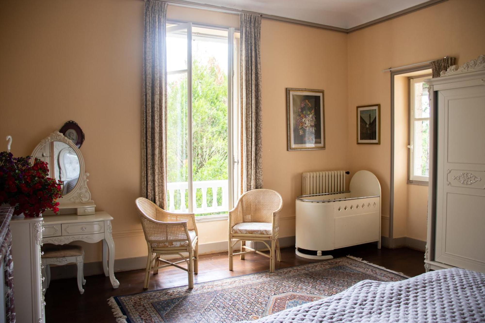 Hotel Le Pavillon De St Agnan Hautefort Exteriér fotografie