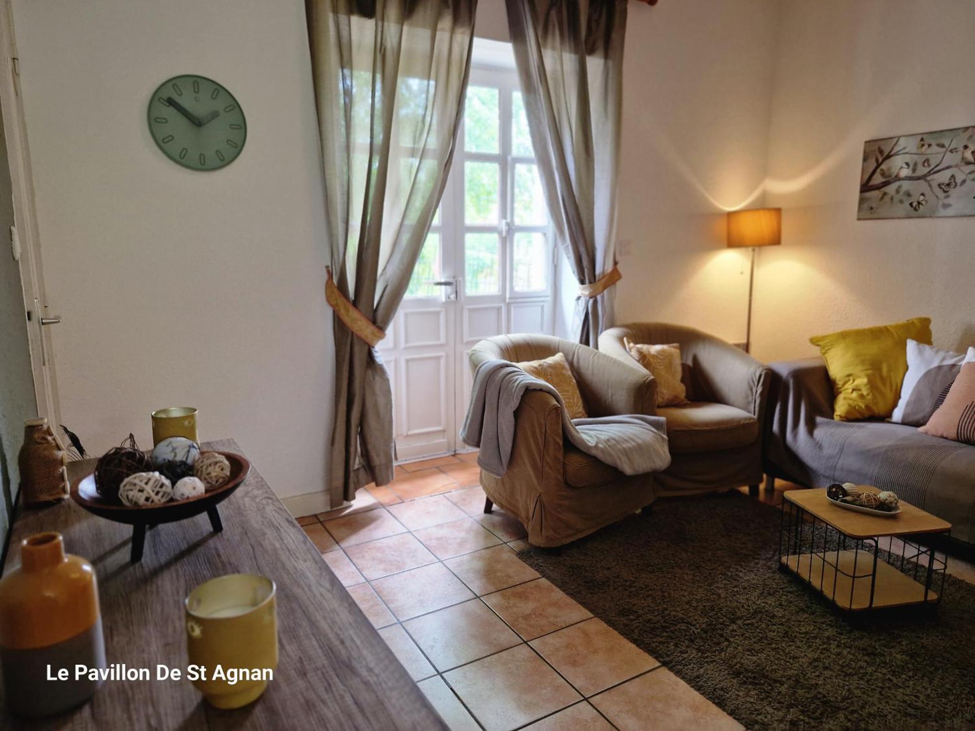 Hotel Le Pavillon De St Agnan Hautefort Exteriér fotografie